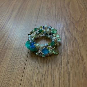 Multilayered Floral Bracelet 🌸